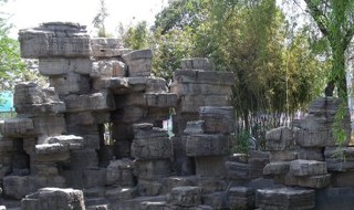 假山石制作方法教程（假山石制作方法视频）