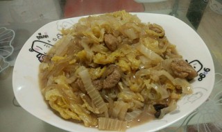 酸菜炖肉怎么做不会腥（酸菜炖肉怎么做不会腥气）