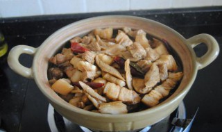 炖萝卜干的制作方法 炖干萝卜条