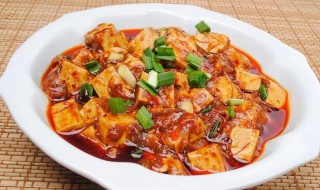 麻婆豆腐扒素鱼（素的麻婆豆腐的家常做法）