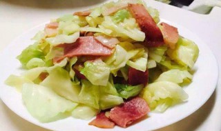 培根炒圆白菜 培根炒圆白菜的做法