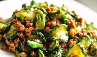 炒肉黄瓜干 黄瓜干炒肉一冬天吃不完