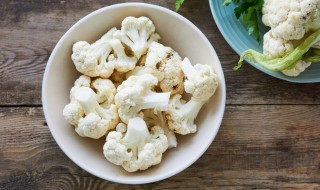 丝瓜炒菜花怎么做 丝瓜炒菜花的做法大全