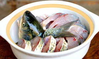 干煸草鱼 干煸草鱼片的做法