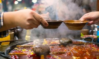 头发上的火锅味怎么快速去除 头发上的火锅味怎么快速去除味道