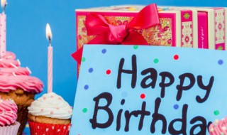 祝福女生生日的话（祝福女生生日的话,词语有哪些）