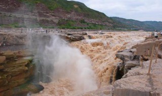 母亲河的诗句（母亲河的诗句有哪些）