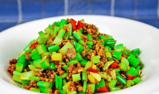 肉末炒芹菜（肉末炒芹菜的做法）