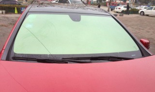 汽车的前挡玻璃贴太阳膜有什么作用 前挡风玻璃贴太阳膜的作用是什么