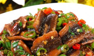 烧鳝鱼怎么做(家常红烧鳝鱼的做法)