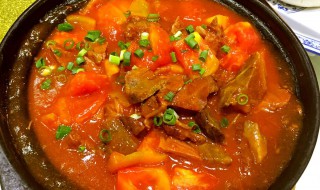 番茄煮牛腩怎么做（番茄煮牛腩操作方法）