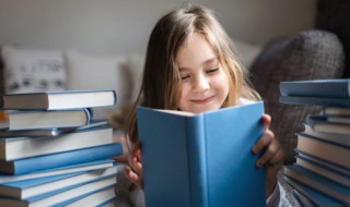 大手大脚成语解释(大手大脚解释词语)