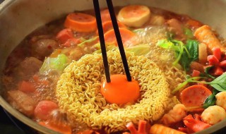 泡面的做法有哪些(泡面有什么做法)