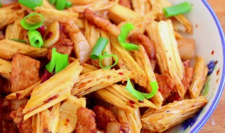 腐竹和什么一起炒好吃（腐竹和什么一起炒好吃?）
