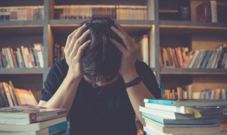 金字旁加高读什么（金字旁加高念啥）