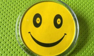 笑脸是什么牌子（笑脸是什么牌子项链）