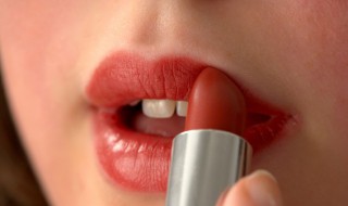 杨树林是什么牌子 杨树林是什么牌子香水