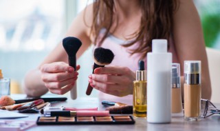 lamer是什么牌子的化妆品 lamer是什么牌子的化妆品怎么包装