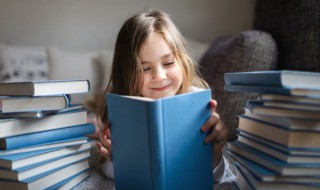 一个口一个巴念什么字（三点水一个口一个巴念什么字）