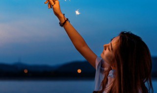 王者荣耀女生名字大全（王者荣耀女生名字大全带符号）