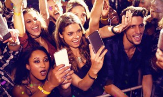 明星生日应援文案（明星生日应援文案怎么写）