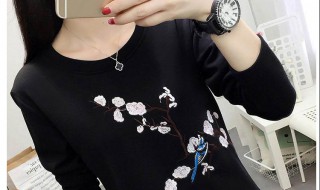 黑色半袖掉毛怎么洗呢（黑色半袖掉毛怎么处理）