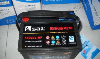 12v电瓶60ah电瓶电眼白变绿正常吗 电瓶灯眼白色怎么变绿