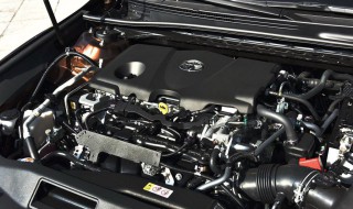 6代凯美瑞发动机舱盖怎样开（6代凯美瑞发动机舱图解）