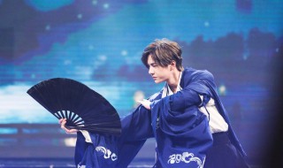 王一博为啥主持天天向上(王一博主持天天向上第一期)