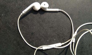 苹果手机插上耳机才有声音 苹果手机插上耳机才有声音怎么办