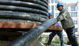 1个孔能穿过几根电缆（1个孔能穿过几根电缆头）