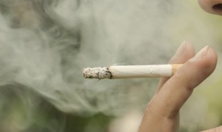 怎么让女孩戒烟 怎么让女孩戒烟呢