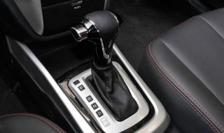 手自一体停车熄火正确步骤 手自一体手动模式怎么停车