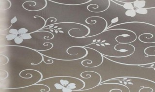 白墙上的贴纸怎么去除(白墙上的贴纸怎么去除小妙招)