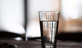 50度的水温怎么判断（50度左右的水温怎么判断）