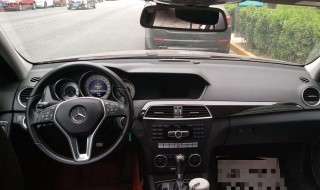 奔弛c260机油散热皿在哪（奔驰c260机油抽油口在哪里）