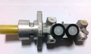 经典福克斯平衡杆球头自己能不能换 经典福克斯平衡杆球头更换