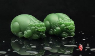 金命人适合佩戴什么材质的貔貅（金命带什么颜色的貔貅）