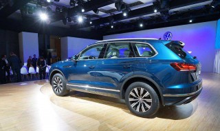 大众探岳前中网怎么拆 探岳前中网怎么拆卸