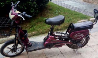 电瓶车后轮抱死了是什么原因啊（电瓶车后轮很紧推不动）