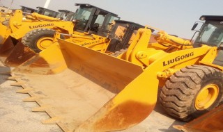 龙工装载机方向泵跟行走泵在一块吗（装载机方向泵工作原理）