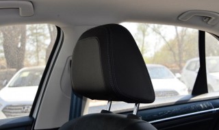 20款大众宝来前排头枕怎么拆 大众新宝来前排头枕怎么拆下来