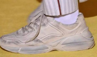 白鞋脏了怎么快速变白 白鞋子脏了有什么办法变白