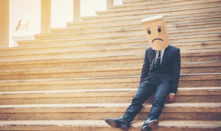 温暖伤感文案(温暖又伤感的文案)