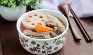 薏仁莲藕煲排骨 薏仁莲藕煲排骨汤的做法