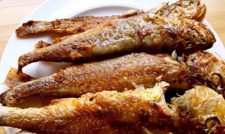 蛋煎小黄鱼的制作方法 蛋煎小黄鱼的制作方法视频