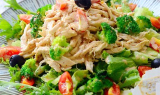 怎么做鸡胸肉沙拉（做鸡胸肉沙拉需要什么材料）