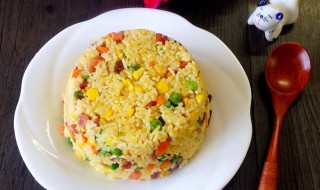 米饭硬怎么做炒饭(米饭硬怎么炒蛋炒饭)