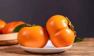 柿子开水煮熟了能直接吃吗 柿子开水煮了还能吃吗