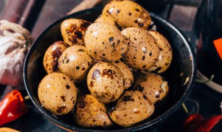 辣汁鹌鹑蛋的做法 辣汁鹌鹑蛋的做法窍门